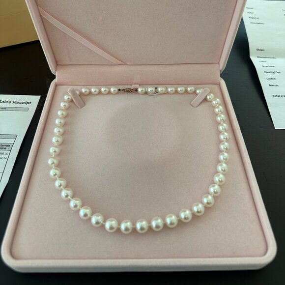 Pearl Necklase - Picture 2 of 5